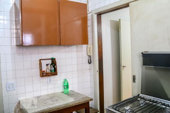 Cozinha de apartamento à venda com 3 quartos, 100m² em Prado, Belo Horizonte
