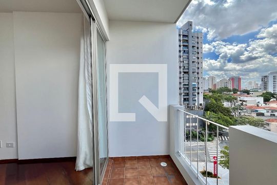 Varanda de apartamento para alugar com 2 quartos, 65m² em Chácara Inglesa, São Paulo