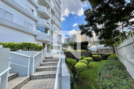 Fachada de apartamento para alugar com 2 quartos, 81m² em Chácara Inglesa, São Paulo