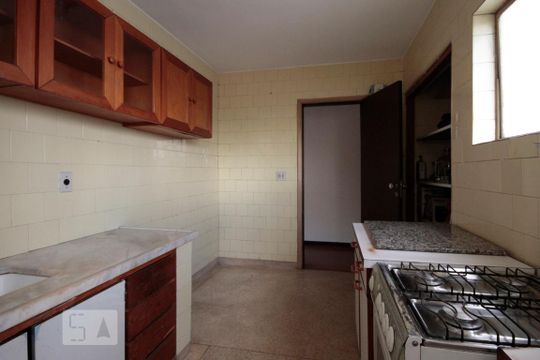 Cozinha de apartamento à venda com 1 quarto, 67m² em Bela Vista, São Paulo