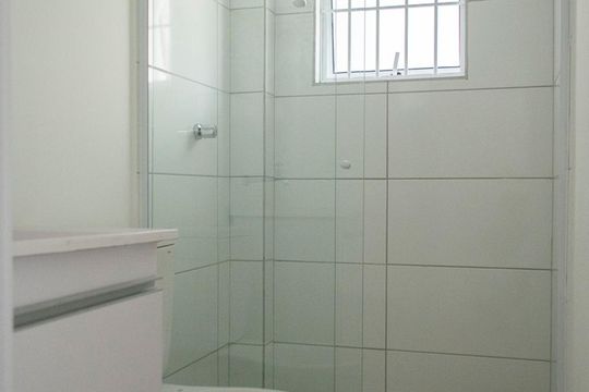 BANHEIRO de kitnet/studio para alugar com 1 quarto, 30m² em Freguesia do Ó, São Paulo