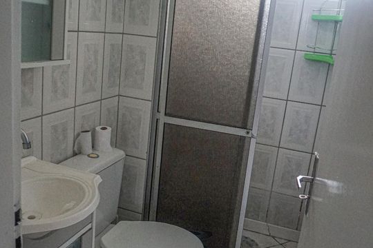 Banheiro de apartamento à venda com 3 quartos, 53m² em Canudos, Novo Hamburgo