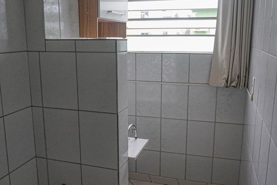 Lavabo de apartamento à venda com 3 quartos, 53m² em Canudos, Novo Hamburgo