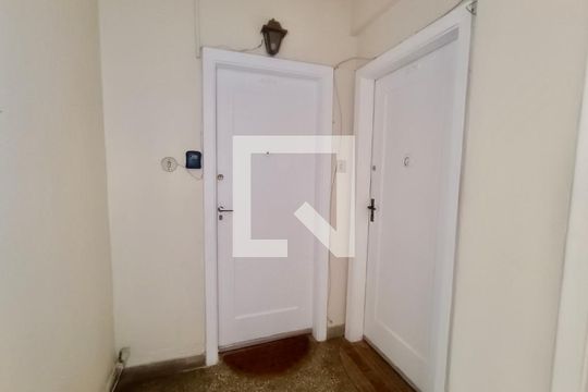 Área serviço  de apartamento para alugar com 1 quarto, 45m² em Copacabana, Rio de Janeiro
