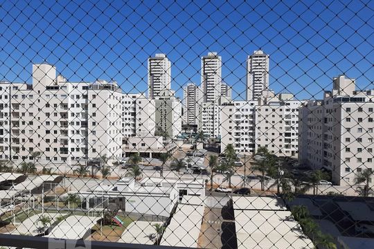 Vista de apartamento para alugar com 2 quartos, 55m² em Setor Negrão de Lima, Goiânia