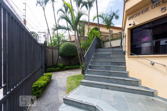 Entrada de apartamento à venda com 2 quartos, 65m² em Vila da Saúde, São Paulo