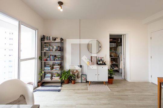 Sala de kitnet/studio à venda com 1 quarto, 41m² em Várzea da Barra Funda, São Paulo