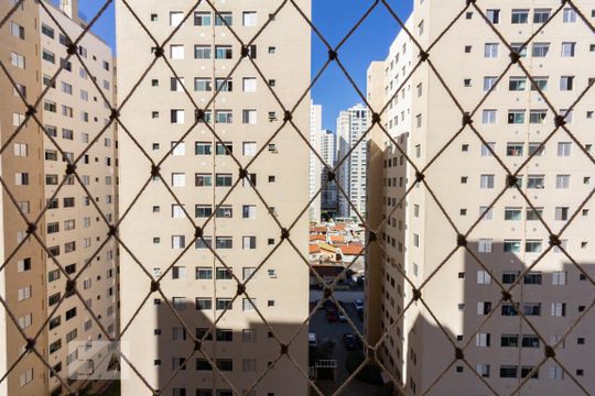 Sala Vista de apartamento para alugar com 2 quartos, 43m² em Água Branca, São Paulo