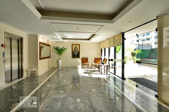 Hall social de apartamento para alugar com 3 quartos, 102m² em Vila Pompéia, São Paulo