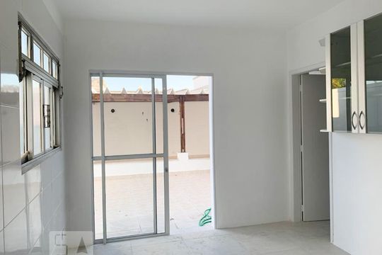 Cozinha de casa para alugar com 3 quartos, 184m² em Vila Madalena, São Paulo