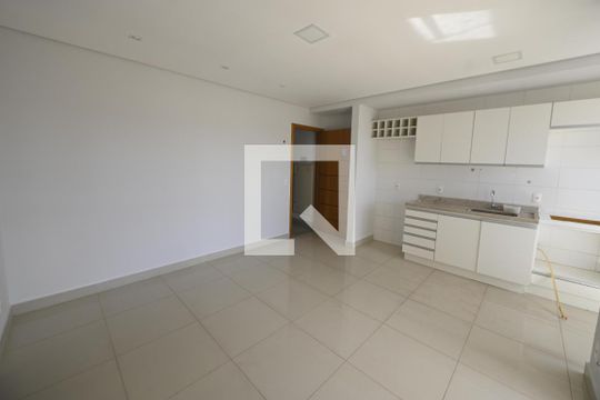 Sala;/ Cozinha  de apartamento para alugar com 1 quarto, 42m² em Setor Bueno, Goiânia