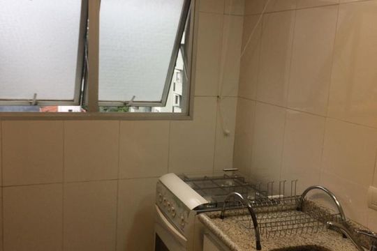 Cozinha de apartamento à venda com 1 quarto, 45m² em Pinheiros, São Paulo