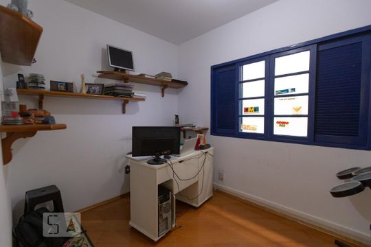 Quarto 2 de casa à venda com 3 quartos, 299m² em Vila Aricanduva, São Paulo