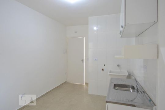 Sala - cozinha - área de serviço de kitnet/studio à venda com 1 quarto, 27m² em Quarta Parada, São Paulo