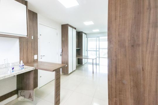 Cozinha de apartamento à venda com 4 quartos, 210m² em Vila Olímpia, São Paulo