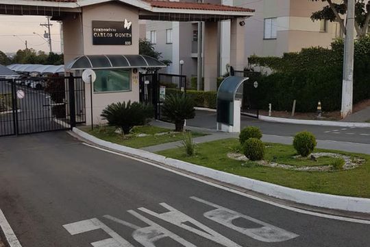 Fachada do Condomínio de apartamento à venda com 2 quartos, 49m² em Jardim Ipaussurama, Campinas