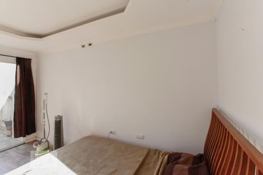 Quarto 4 - Suíte de casa para alugar com 4 quartos, 240m² em Jardim Oriental, São Paulo