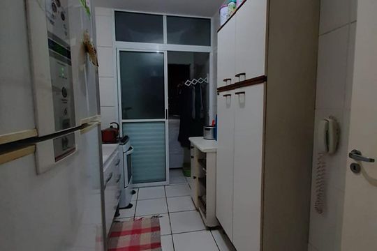 Cozinha de apartamento à venda com 2 quartos, 52m² em Pirajussara, São Paulo