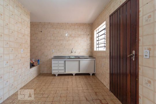 Cozinha de casa para alugar com 3 quartos, 90m² em Jardim Ester, São Paulo