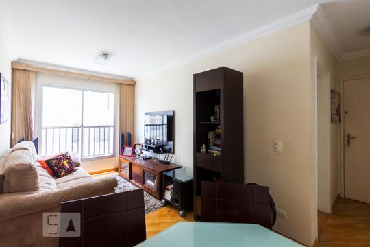 Sala de apartamento para alugar com 2 quartos, 50m² em Chácara Inglesa, São Paulo