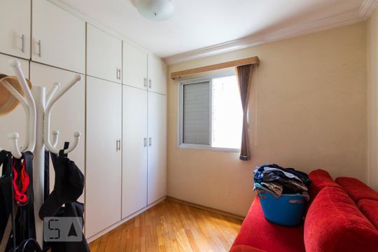 Quarto 1 de apartamento para alugar com 2 quartos, 50m² em Chácara Inglesa, São Paulo