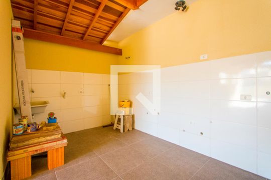Área de serviço de apartamento à venda com 3 quartos, 160m² em Vila Pires, Santo André