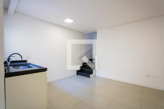 Sala/Cozinha de apartamento para alugar com 3 quartos, 160m² em Vila Pires, Santo André