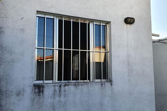 Fachada de casa para alugar com 1 quarto, 80m² em Chácara Inglesa, São Paulo