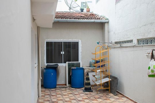 QUINTAL de casa para alugar com 5 quartos, 340m² em Jardim Centenário, São Paulo