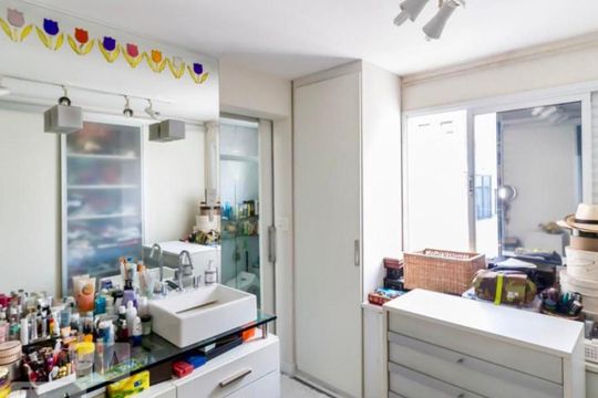 Banheiro 02 de apartamento à venda com 2 quartos, 200m² em Vila Pompéia, São Paulo