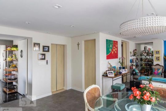 Sala 02 de apartamento à venda com 2 quartos, 200m² em Vila Pompéia, São Paulo