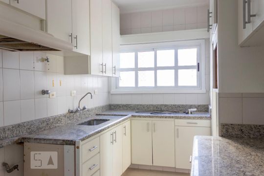 Cozinha de apartamento à venda com 4 quartos, 210m² em Paraisópolis, São Paulo