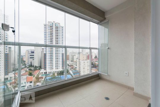 Varanda de kitnet/studio para alugar com 1 quarto, 31m² em Vila Mariana, São Paulo
