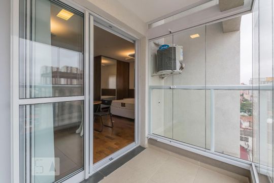 Varanda de kitnet/studio para alugar com 1 quarto, 31m² em Vila Mariana, São Paulo