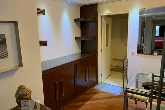 Sala de apartamento para alugar com 3 quartos, 90m² em Chácara Inglesa, São Paulo
