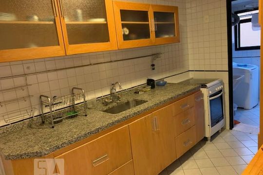 Cozinha de apartamento para alugar com 3 quartos, 90m² em Chácara Inglesa, São Paulo