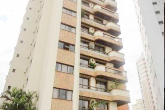Fachada do bloco de apartamento à venda com 4 quartos, 188m² em Vila Santo Estevão, São Paulo