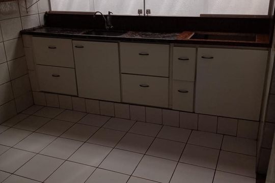 Casa à venda com 2 quartos, 90m² em Vila Aparecida, Jundiaí