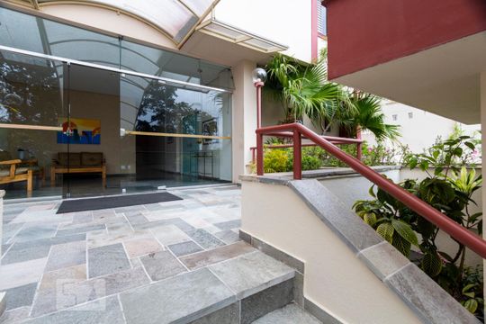 Entrada de apartamento à venda com 2 quartos, 62m² em Vila do Encontro, São Paulo