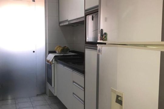 Cozinha de apartamento à venda com 3 quartos, 70m² em Vila Moinho Velho, São Paulo