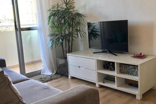 Sala de apartamento à venda com 3 quartos, 70m² em Vila Moinho Velho, São Paulo
