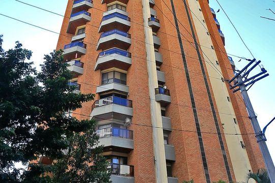 Fachada de apartamento à venda com 1 quarto, 40m² em Jardim Ampliação, São Paulo