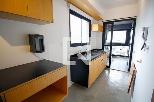 Cozinha de apartamento à venda com 2 quartos, 60m² em Pinheiros, São Paulo