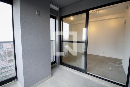 Varanda de apartamento à venda com 2 quartos, 60m² em Pinheiros, São Paulo