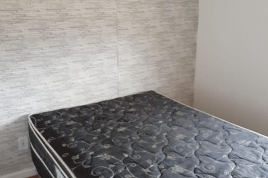 Dormitório de apartamento para alugar com 1 quarto, 42m² em Passo da Areia, Porto Alegre