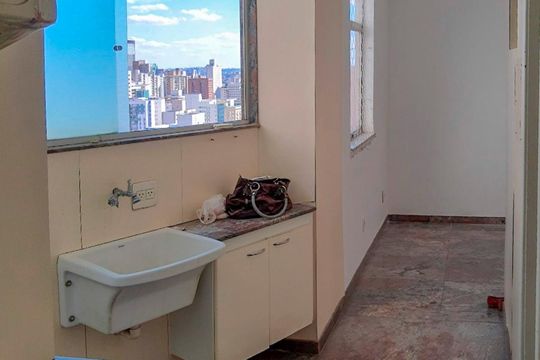 Área de Serviço de apartamento à venda com 3 quartos, 240m² em Centro, Belo Horizonte