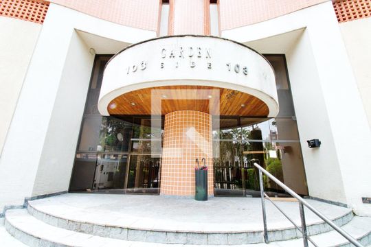 Fachada  de apartamento à venda com 1 quarto, 38m² em Vila Suzana, São Paulo