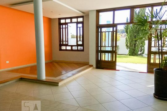 Sala de casa à venda com 4 quartos, 293m² em City América, São Paulo