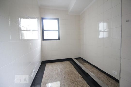 Área de serviço de apartamento para alugar com 5 quartos, 272m² em Vila Andrade, São Paulo