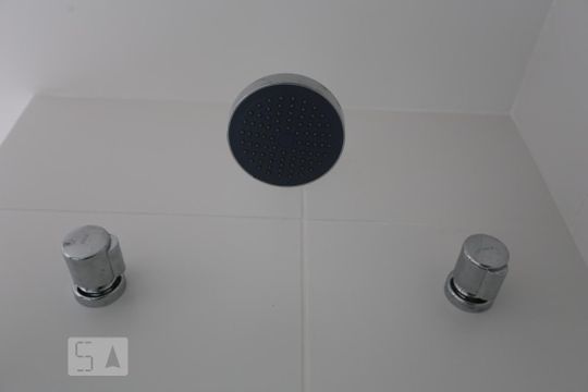 Banheiro de apartamento à venda com 1 quarto, 28m² em Bela Vista, São Paulo